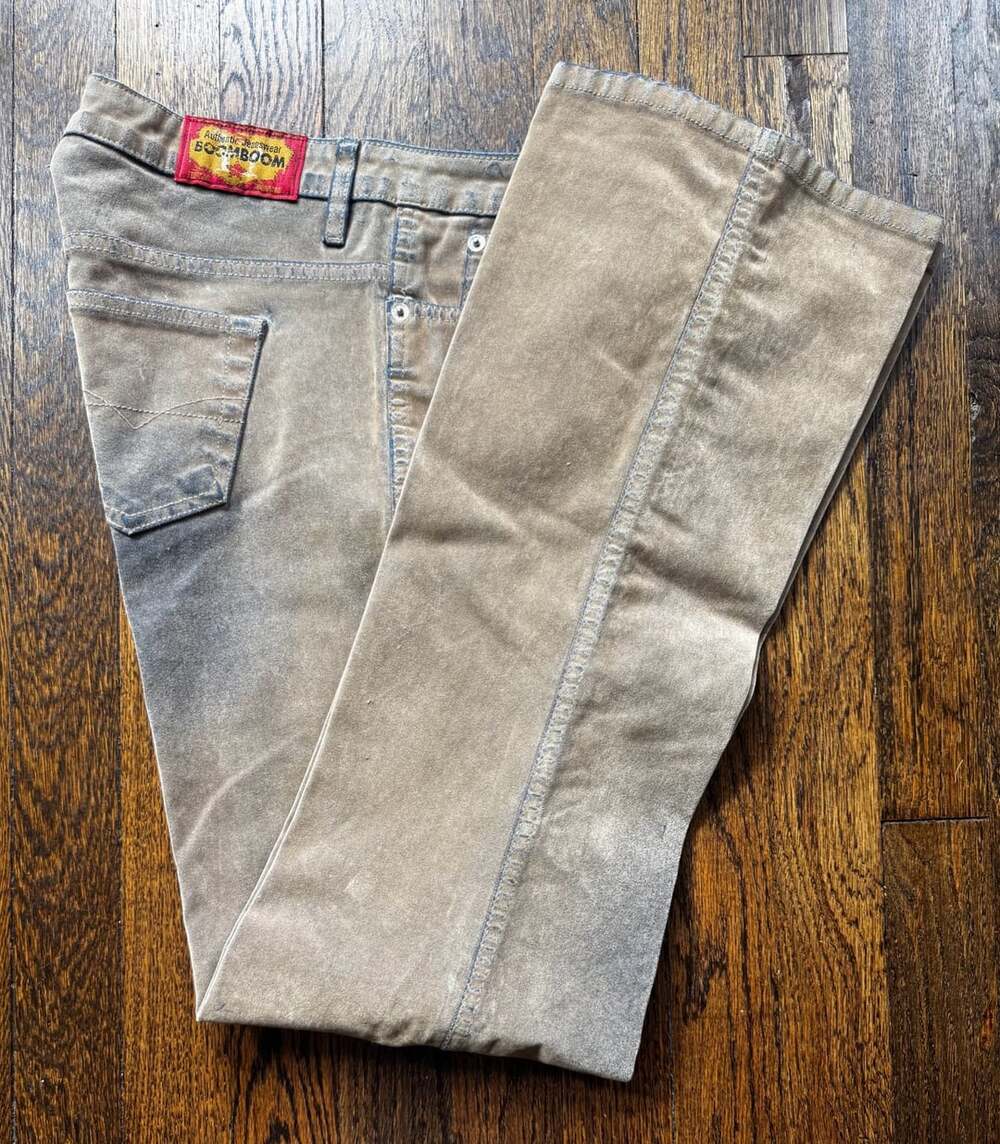 VINTAGE ‘00s Y2K-Era Boom Boom Jeanswear Tan Brown Velour-Like Flare Pants 9/10